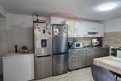 Casa / Vila de vanzare cu 3 camere/0% comision de la CUMPARATOR - 13