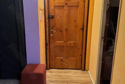 Garsonieră decomandată în Central - 2