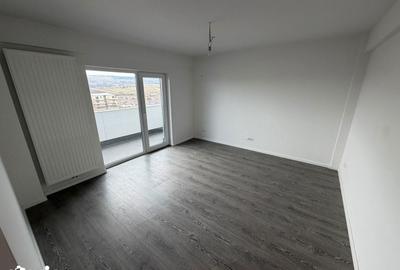 Apartament cu 2 camere decomandat în Bucium - 5