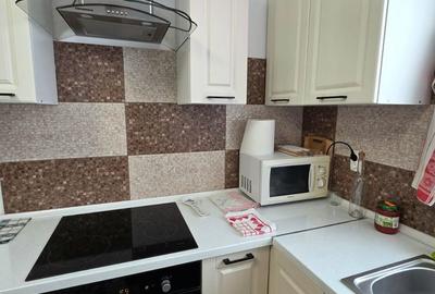 Apartament cu 3 camere decomandat în Central - 14