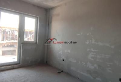 Apartament decomandat, semifinisat 37 mp plus terasa10 mp ,etaj retras. - 4