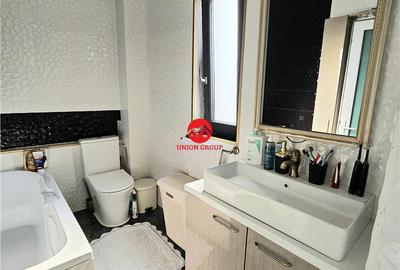 Casă cu Canalizare în Năvodari - 11