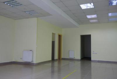 Spațiu comercial, de 67 mp, în Orizont - 6