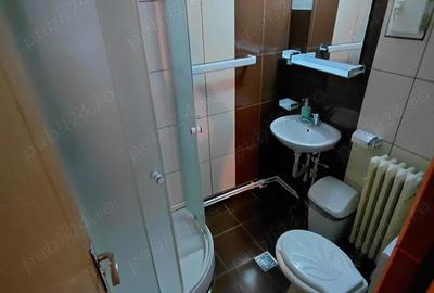 Casă cu 6 camere în Central - 1