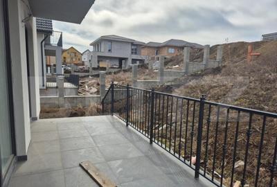 Casă cu 4 camere cu Teren 500 Mp în Corunca - 9