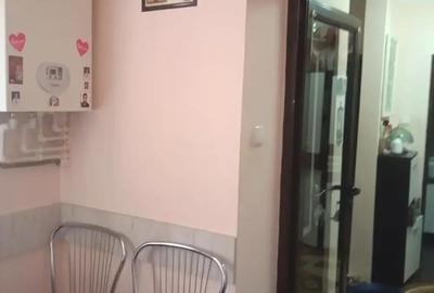 Apartament cu 2 camere decomandat în Diniaș - 2