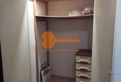 Apartament cu 3 camere in zona Rahova - 2