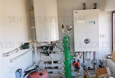 Casă cu 8 camere cu Canalizare în 1 Decembrie - 6