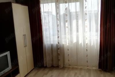 Apartament cu 2 camere decomandat în Narcisa - 3
