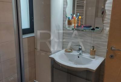 Casă individuală cu 6 camere cu Canalizare în Titan - 9