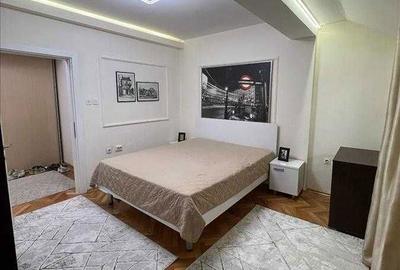 Garsonieră decomandată în Eroii Revoluției