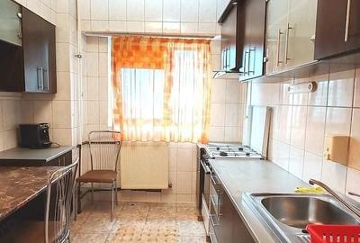 Apartament cu 3 camere decomandat, mobilat în Gorjului - 2