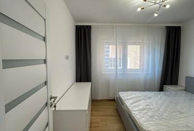 Apartament cu 3 camere semidecomandat în Central - 3