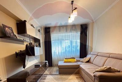 Apartament cu 4 camere in zona Lebada