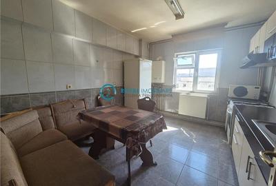 Royal Imobiliare - Vanzare apartament 3 camere, zona Ultracentral - 11