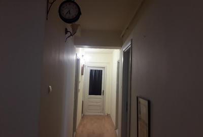 Apartament cu 4 camere decomandate Zona George Enescu - 3