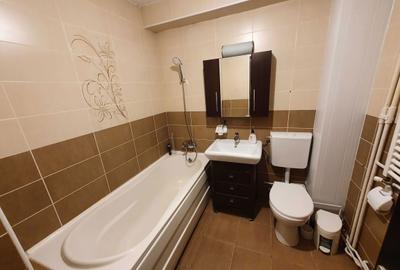 Apartament cu 3 camere decomandat în Gară - 3