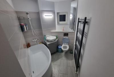 Apartament cu 2 camere decomandat, mobilat în Far - 6