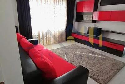 Apartament cu 2 camere semidecomandat în Micro 3 - 11