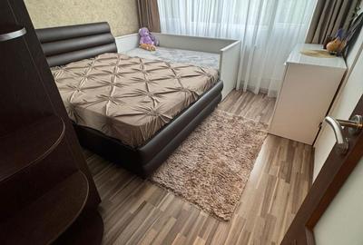 Piata Progresul 2 camere mobilat utilat centrala proprie