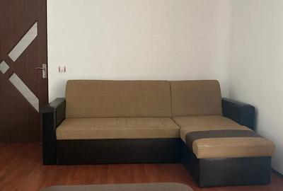 Inchiriez apartament 2 camere, decomandat, cartier Zorilor, str Padurii - 6