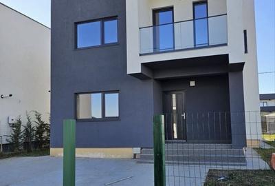 Casă cu 4 camere în Micești - 6