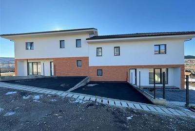 Casa Tip Duplex situata in Chinteni!350 Mp Teren!118 Mp utili! - 17