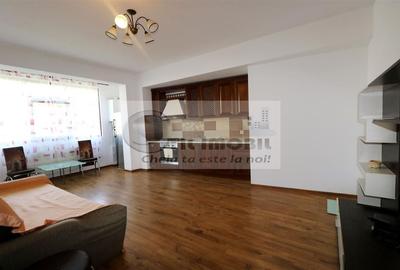 Apartament cu 2 camere semidecomandat în Gară