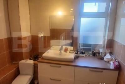 Apartament cu 4 camere decomandat în Central - 13