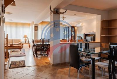 Vila superba cu cinci camere zona centrala - 9