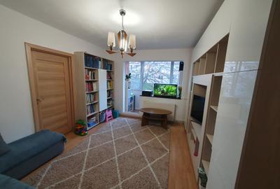 Uranus, 2 camere, etaj 3, 89000 euro Uranus, 2 camere, etaj 3, 89000 euro - 1