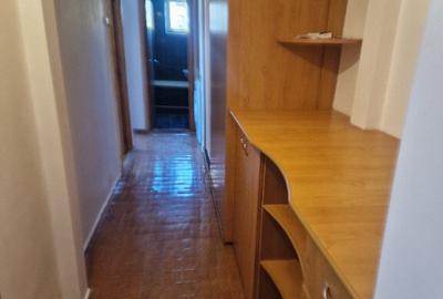 Inchiriez apartament 3 camere Constan?a Gara - 2