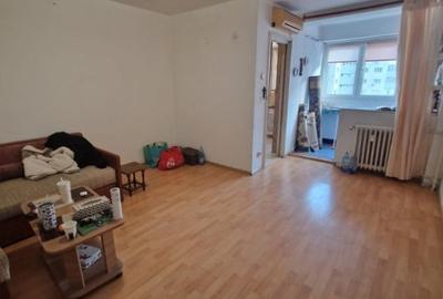 Garsoniera - Parcul National - Titan - 1