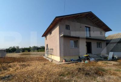 Casă cu 7 camere cu Teren 1790 Mp în Bungetu - 16