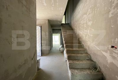 Duplex cu 4 camere cu Canalizare în Central - 7