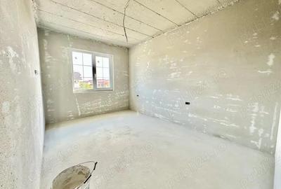 Casă cu Teren 258 Mp în Moșnița Veche