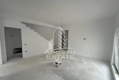 Casă cu 5 camere cu Teren 320 Mp în Ghiroda - 16