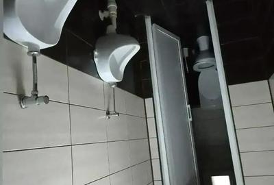 Spațiu comercial, de 635 mp, în Central - 6