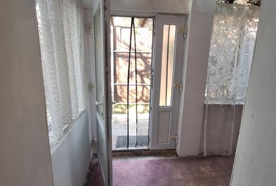 Apartament cu 2 camere decomandat în Decebal - 3