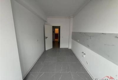 Apartament cu 3 camere decomandat în Central - 5