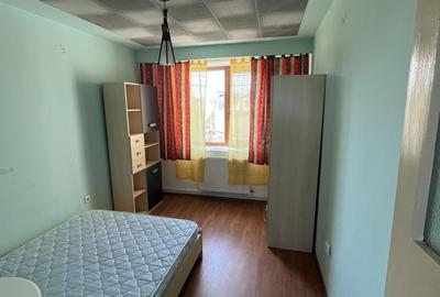 Apartament cu 4 camere decomandat, mobilat în Peninsula - 10