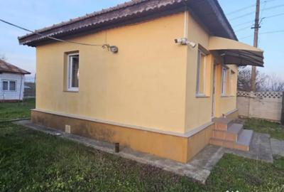 Casă cu 3 camere cu Teren 1090 Mp în Pielești - 7