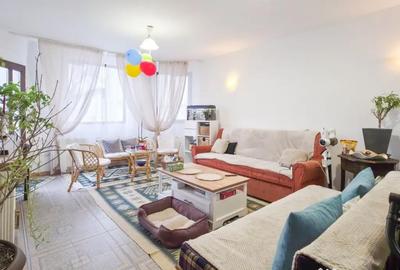 Casă cu 7 camere cu Canalizare în Dragomirești-Deal - 9