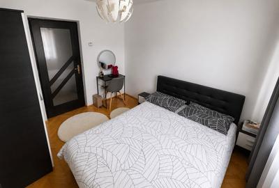 Apartament cu 4 camere decomandat în Central - 7