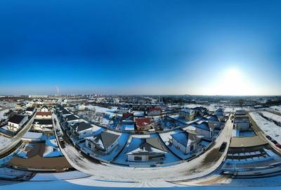 Casă cu 5 camere cu Teren 401 Mp în Central - 2