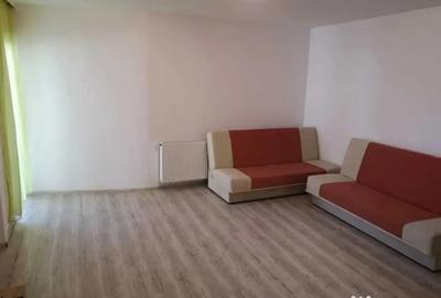 Apartament cu 2 camere decomandat în Brașovul Vechi - 1