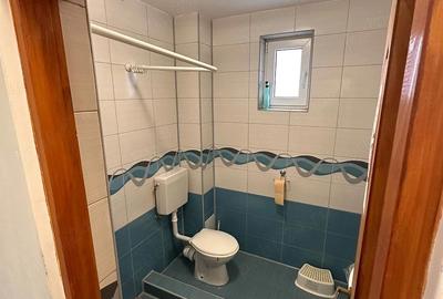 Casă cu Teren 335 Mp în Central - 2