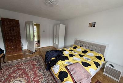 Casă cu 4 camere în Central - 1