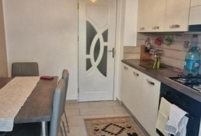 Apartament cu 2 camere decomandat în Nicolina - 2