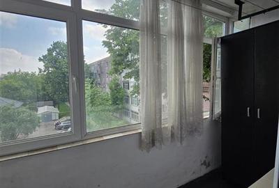Apartament cu 2 camere semidecomandat în Podu Roș - 8